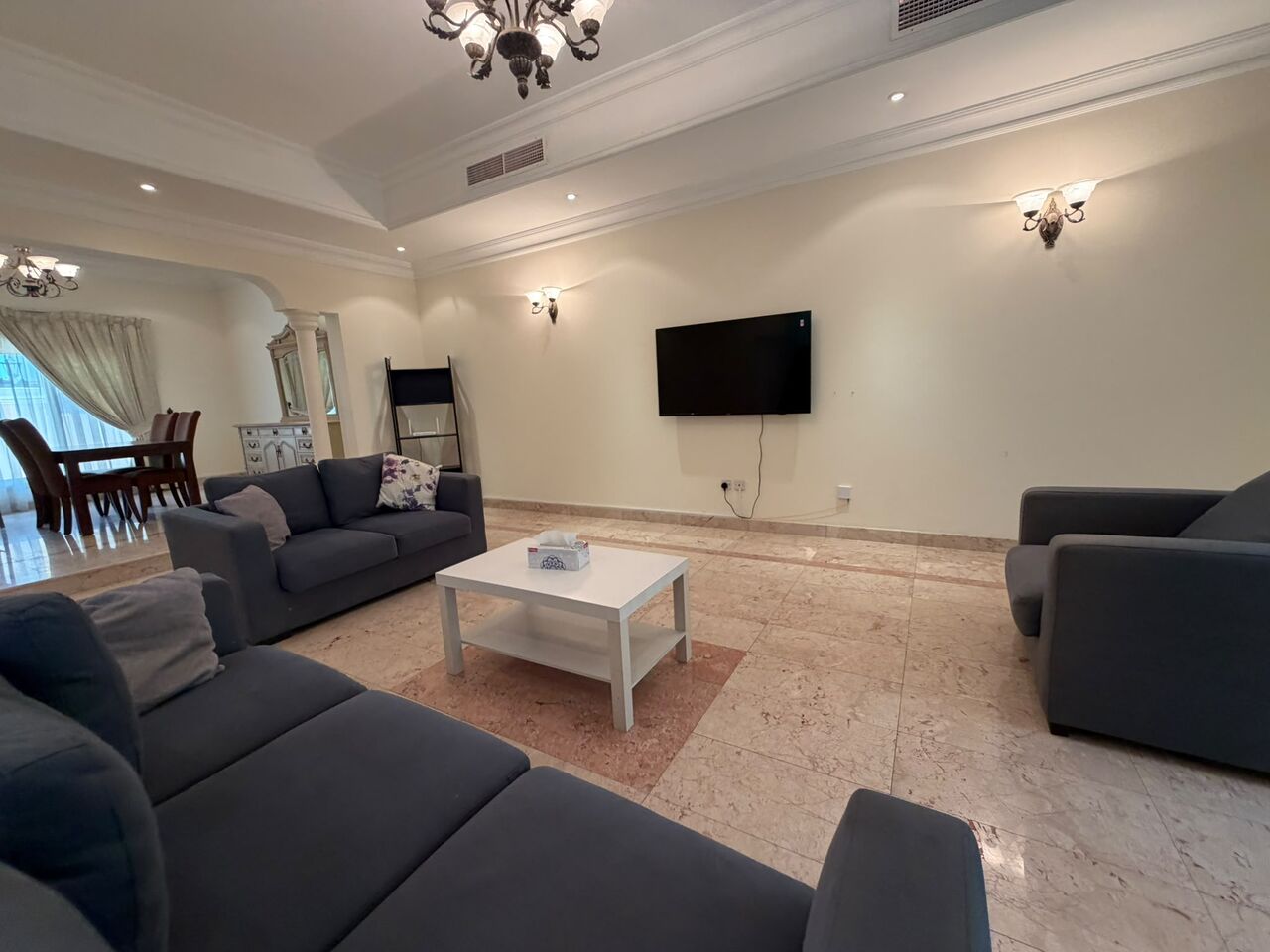 Zinj, Villas, BHD 1000,  Furnished,  3BR Fully Furnished Compound Villa For Rent In Salhiya Zinj