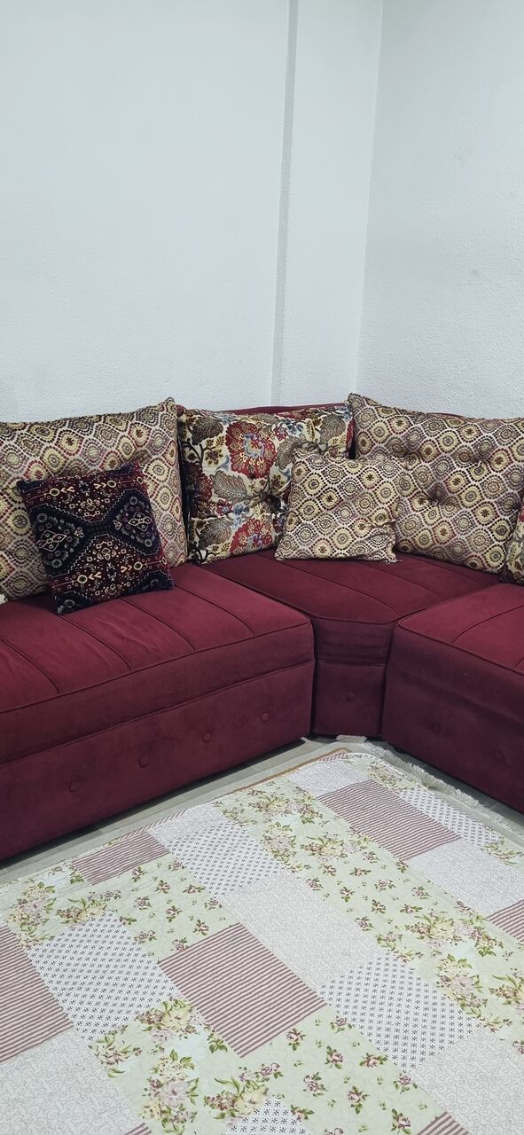 Jubail, Furniture, SAR 400,  Very Cleane Sofa Sor Sale