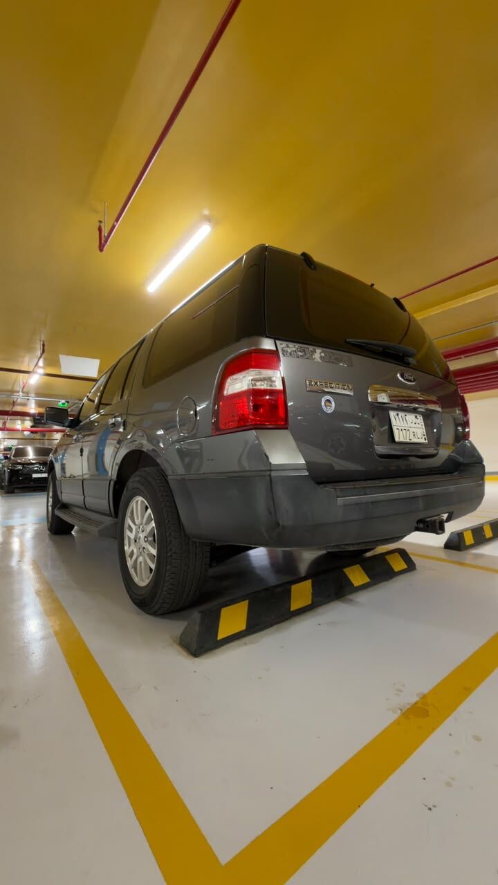 Yanbu, Vehicles, Cars & Trucks , SAR 31000,  Ford Expedition XLT,  2014,  214000 KM,