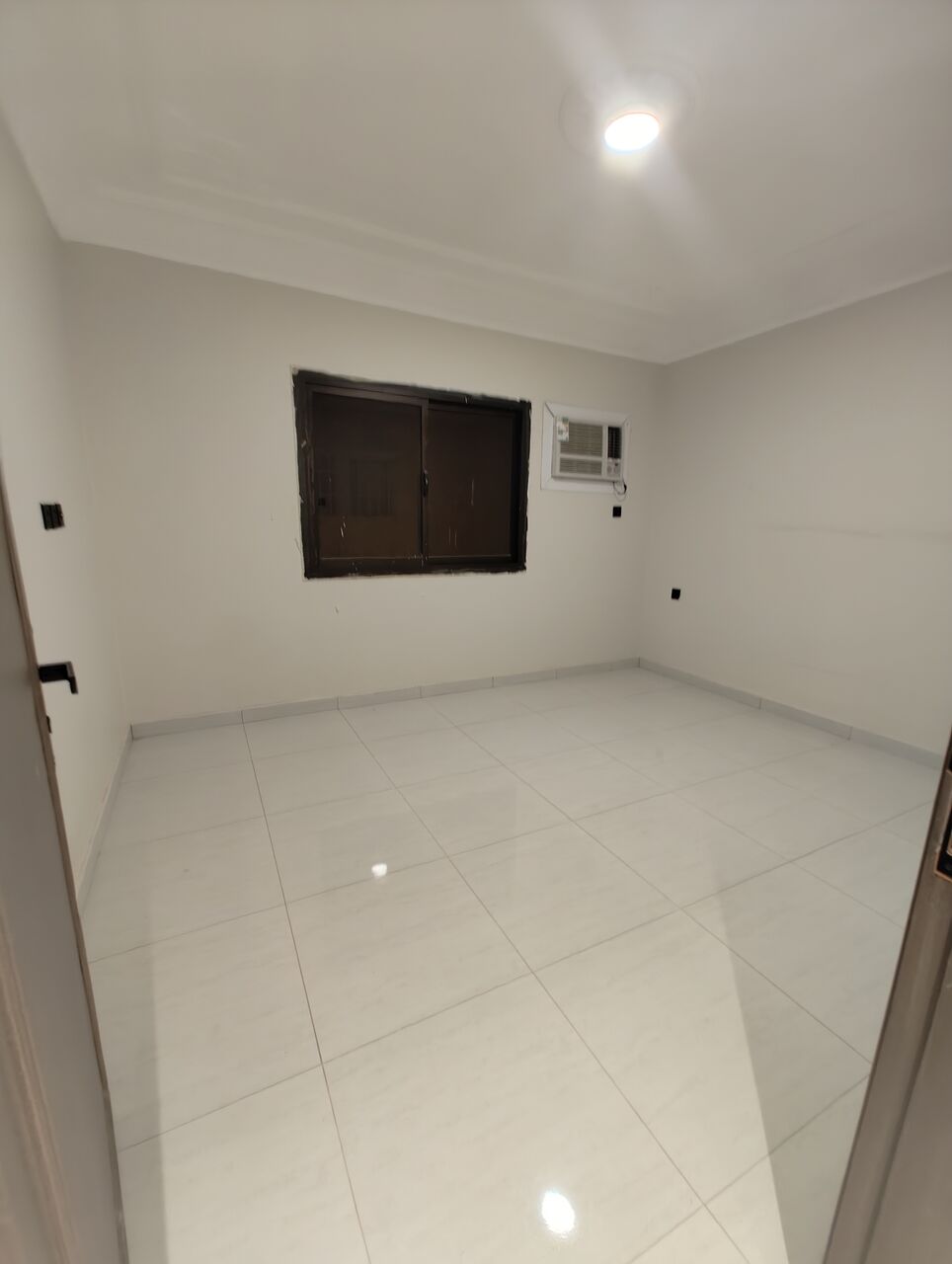 Al Malaz, Apartments, Flats, Houses & Villas, SAR 30000/year,  1 BR,  1BHK Family Apartments Available In Al Malaz Dehran Street