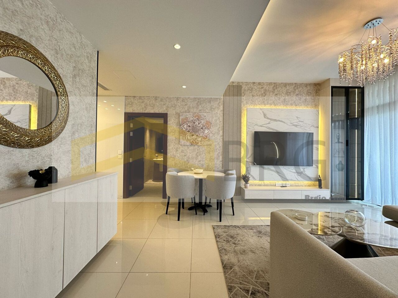 Abdoun, Apartments, Flats, Houses & Villas, JOD 12000/year,  Furnished,  2 BR,  Modern Furnished Apartment For Rent In Abdoun!