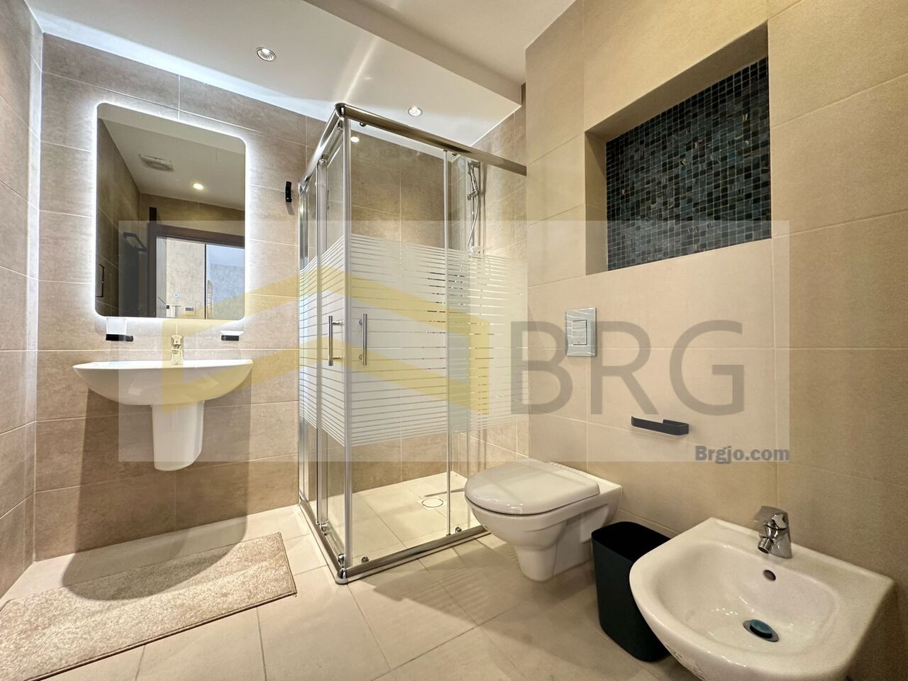 Abdoun, Apartments, Flats, Houses & Villas, JOD 12000/year,  Furnished,  2 BR,  Modern Furnished Apartment For Rent In Abdoun!