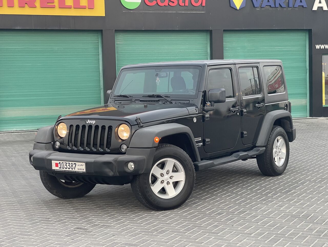 East Riffa, Vehicles, Cars & Trucks , BHD 5950,  Jeep Wrangler,  2018,  Automatic,  2000000 KM,  FOR SALE  1st Owner