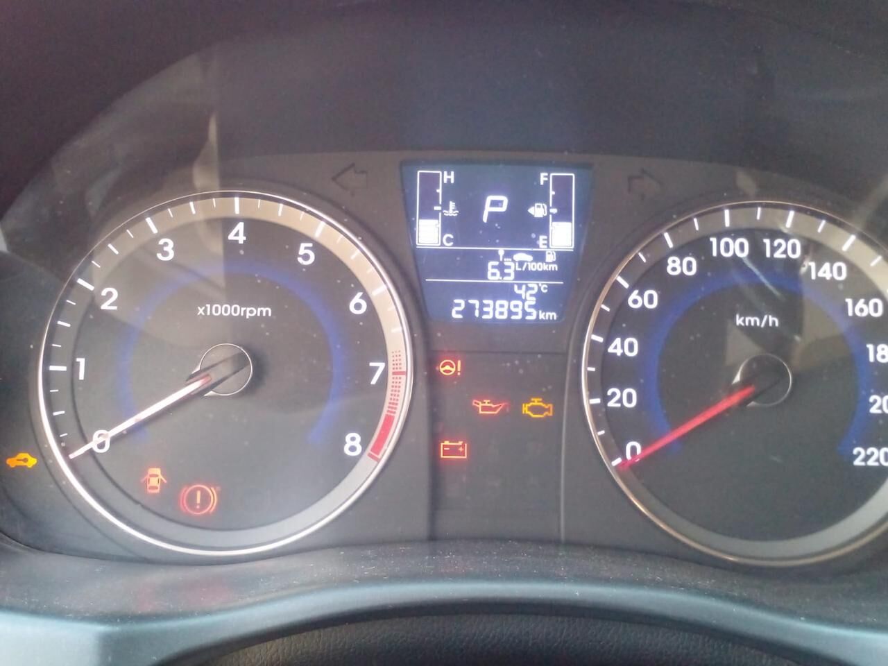 Riyadh, Vehicles, Cars & Trucks , SAR 21000,  Hyundai Accent,  2016,  Automatic,  274000 KM,