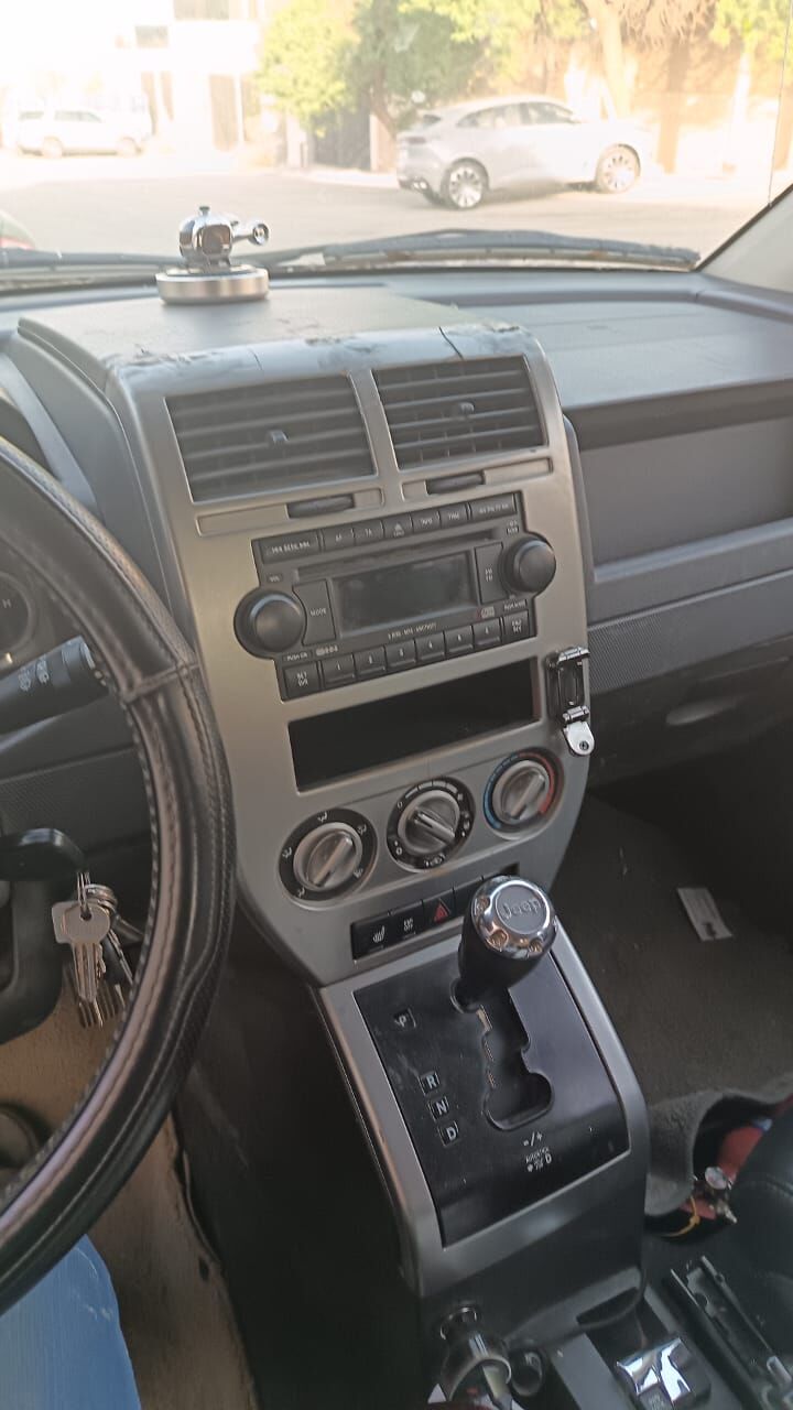 Al Shemaysi, Vehicles, Cars & Trucks , SAR 6000,  Jeep Compass,  2007,  Automatic,  256587 KM,    Selling For SAR 6000/- (Saudi Riyal Six Thousand Only)