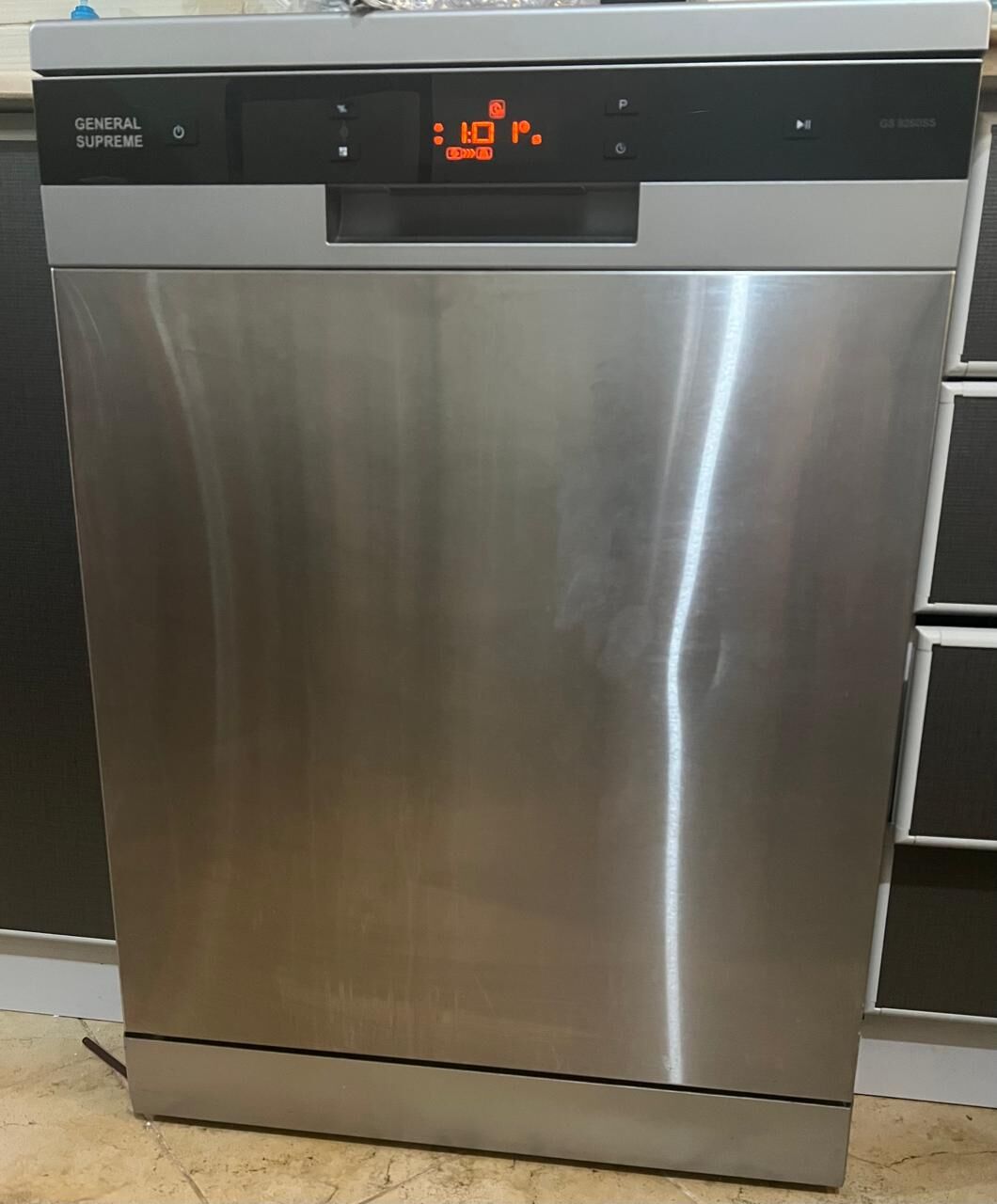 Madinah, Furniture, House Furniture And Appliances For Sale - Discounted Rate Due To Final Exit