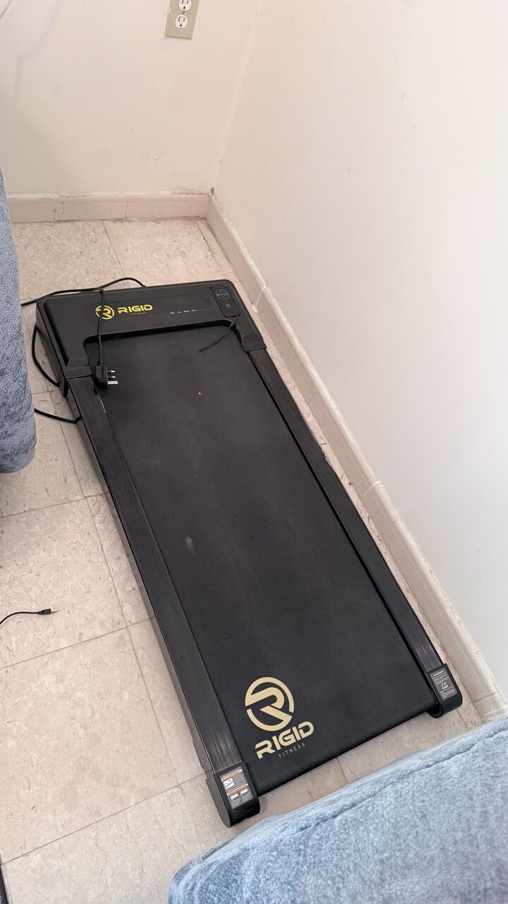 Dammam, Electronics, SAR 100,  Delonghi Coffee Machine, Rigid Fitness Walking Pad, Recliner Chair