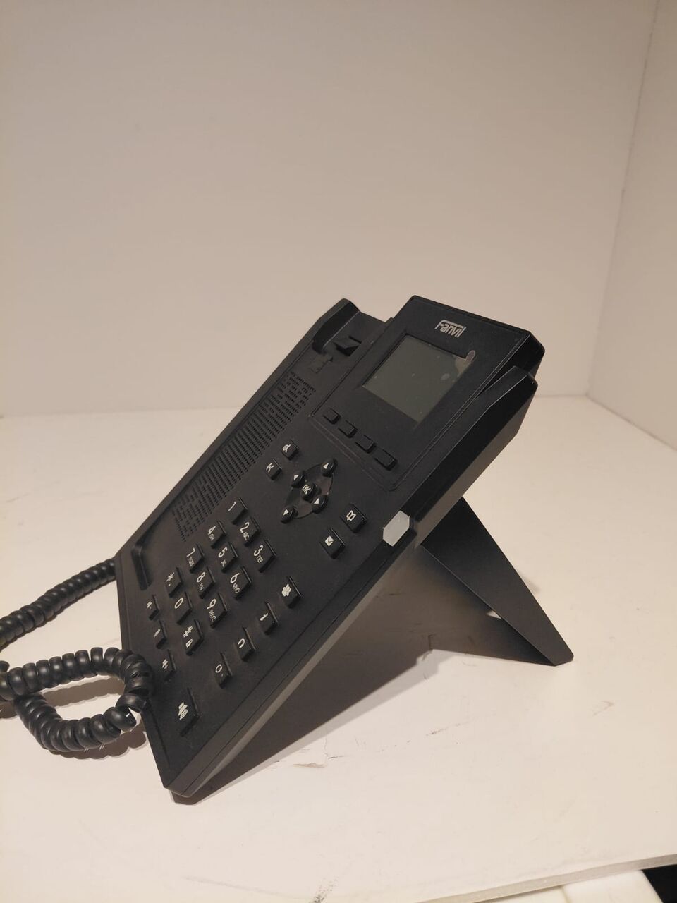 Riyadh, Mobile Phones, SAR 149,  **SPECIAL OFFER** &ndash; Fanvil X301P IP Phone | Business VoIP Desk Phone | PoE Supported
