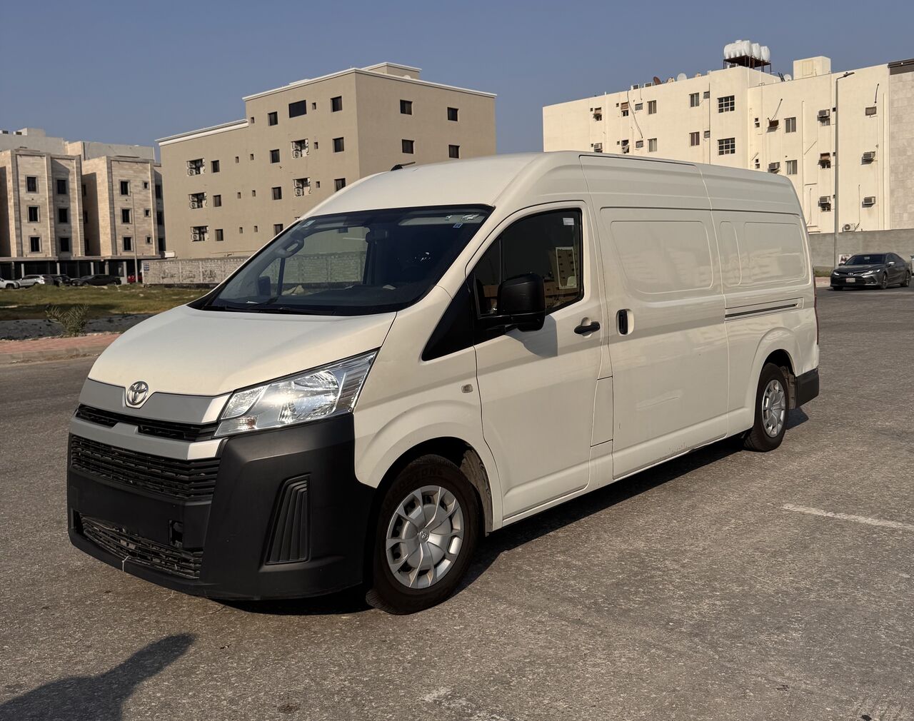 Dammam, Vehicles, Cars & Trucks , SAR 115,  Toyota Hiace High,  2021,  Manual,  276000 KM,   Roof Swing Back Door  Diesel