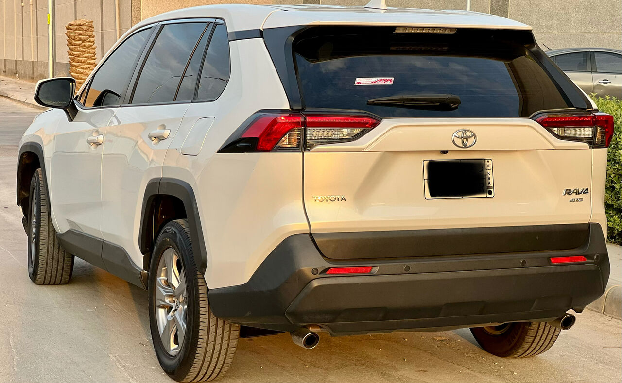 Riyadh, Vehicles, Cars & Trucks , SAR 85000,  Toyota RAV4,  2023,  Automatic,  105 KM,     2.0 AWD All Original Condition