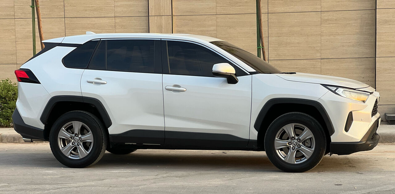Riyadh, Vehicles, Cars & Trucks , SAR 85000,  Toyota RAV4,  2023,  Automatic,  105 KM,     2.0 AWD All Original Condition