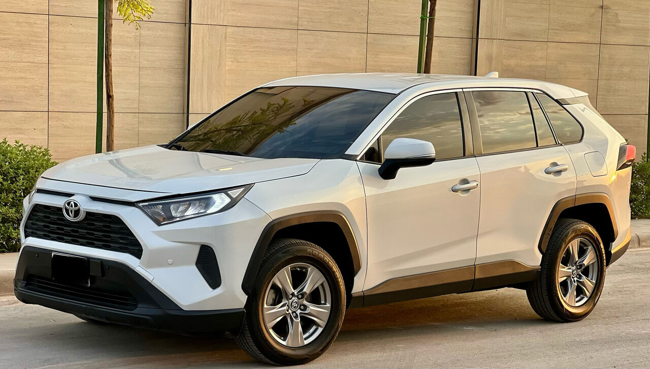 Riyadh, Vehicles, Cars & Trucks , SAR 85000,  Toyota RAV4,  2023,  Automatic,  105 KM,     2.0 AWD All Original Condition