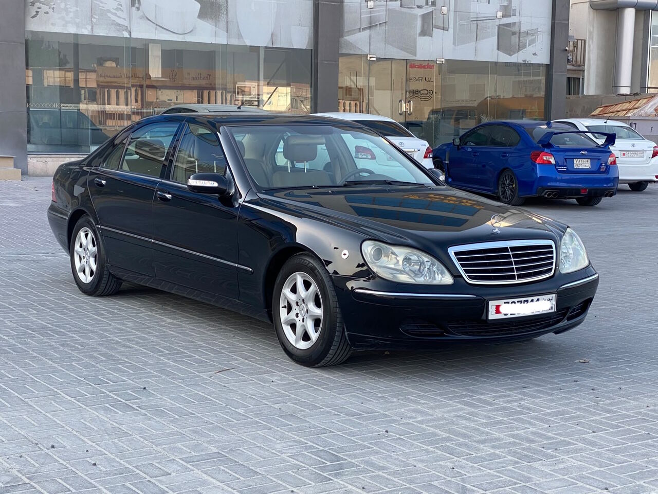 Manama, Vehicles, Cars & Trucks , BHD 1900,  Mercedes Benz S-350,  2003,  Automatic,  133550 KM,   /  (Black)