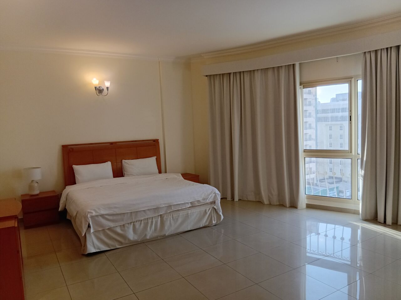 Juffair, Apartments, Flats, Houses & Villas, BHD 550/month,  Furnished,  3 BR,  Live The Luxury You Deserve!!! 3 BHK Apartment For Rent In Juffair. Contact 36761304