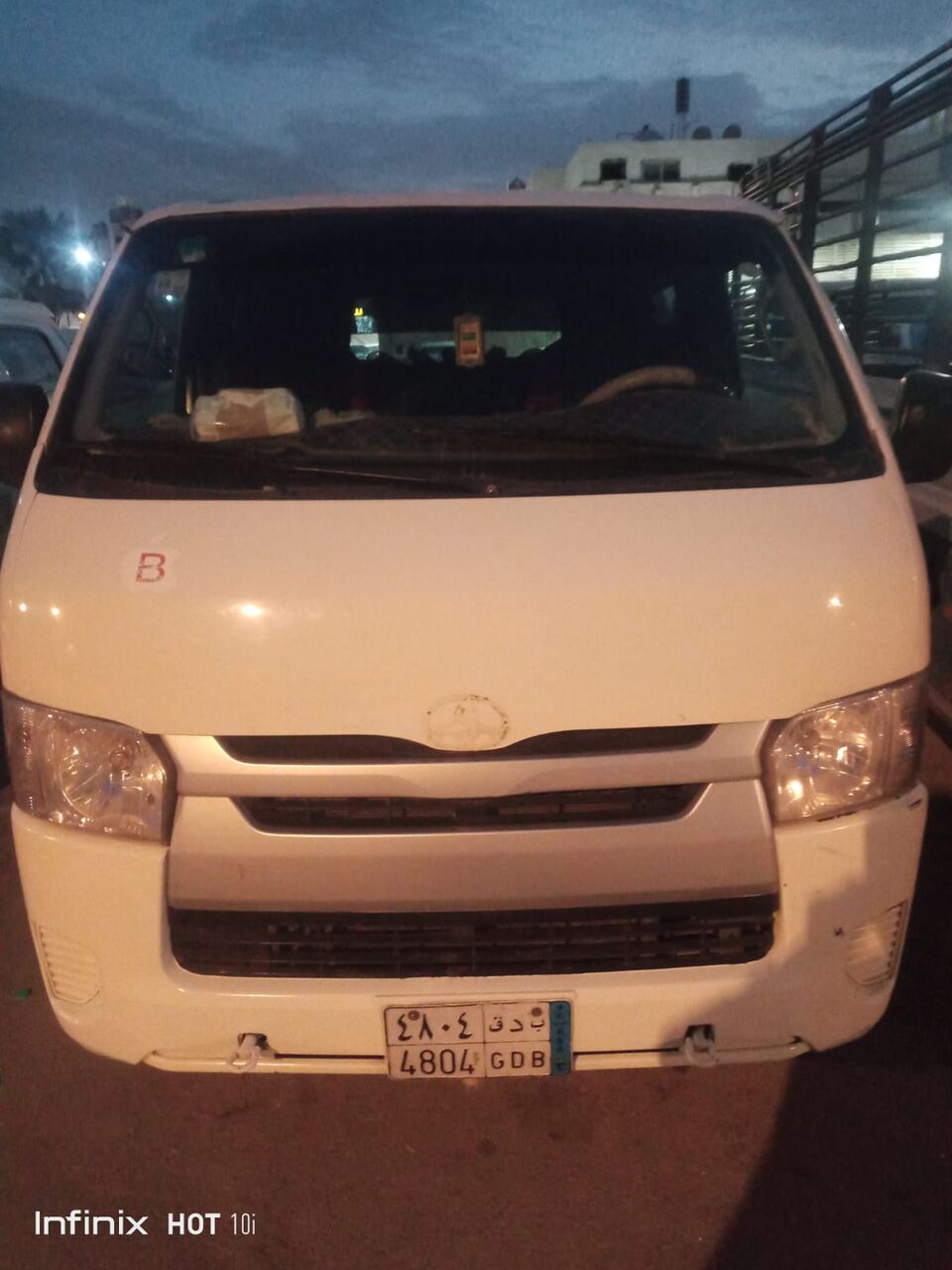 Dammam, Vehicles, Cars & Trucks , SAR 8000,  Toyota Haice,  2011,  Manual,  50000 KM,  A Best Condition  Is Available For Rent With Driver