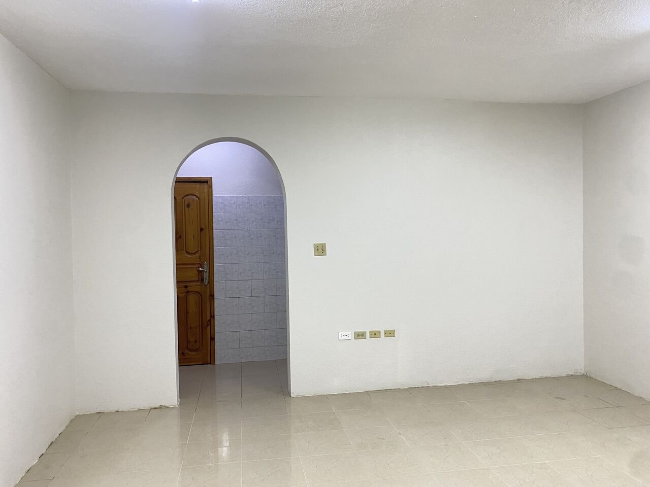 Jubail, Rooms for Rent, SAR 1000/month,  1 BR Spacious Room For Only Single Executive Bachelor