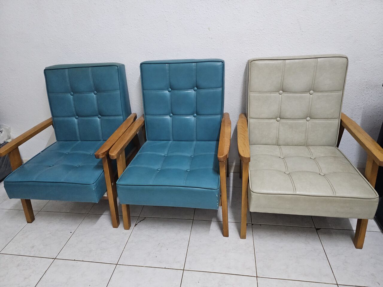 Jeddah, Furniture, SAR 200,  Sofa Chairs For Sale