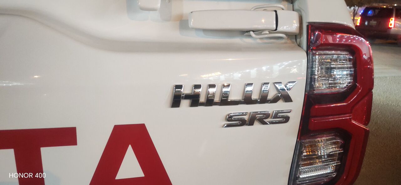 Riyadh, Vehicles, Cars & Trucks , SAR 118000,  Toyota Hilux,  2024,  Automatic,  115000 KM,
