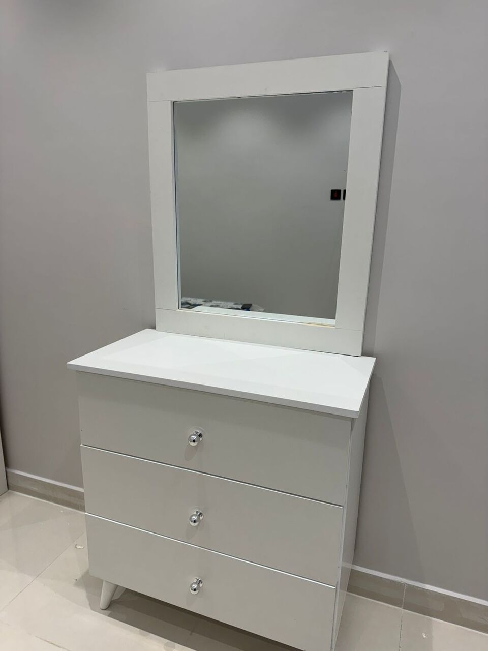 Jeddah, Furniture, SAR 1,  New High Quality 3 Door Wardrobe And Dressing Table Available In Low Price