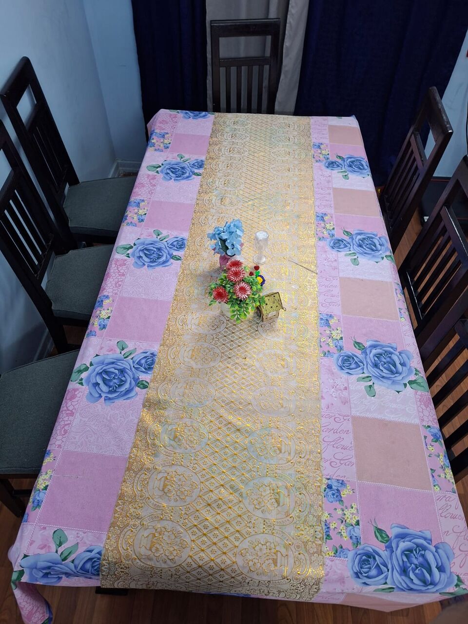 Hara, Furniture, SAR 800,  8 SEATER DINING TABLE FOR SALE