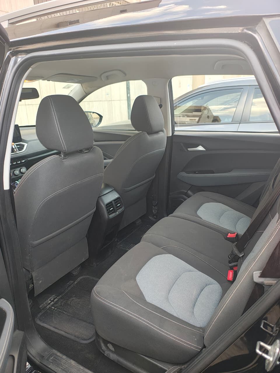 Riyadh, Vehicles, Cars & Trucks , SAR 30,  Chevrolet Captiva,  2021,  Automatic,  115000 KM,  Only 30k- , , , Excellent Condition.