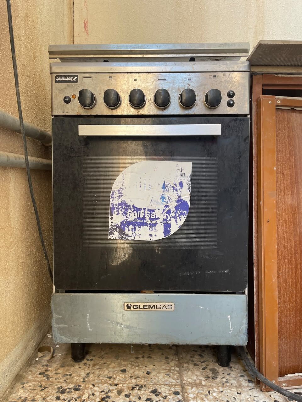 Jubail, Appliances, SAR 1000,  Washing Machine & Stove For Sale