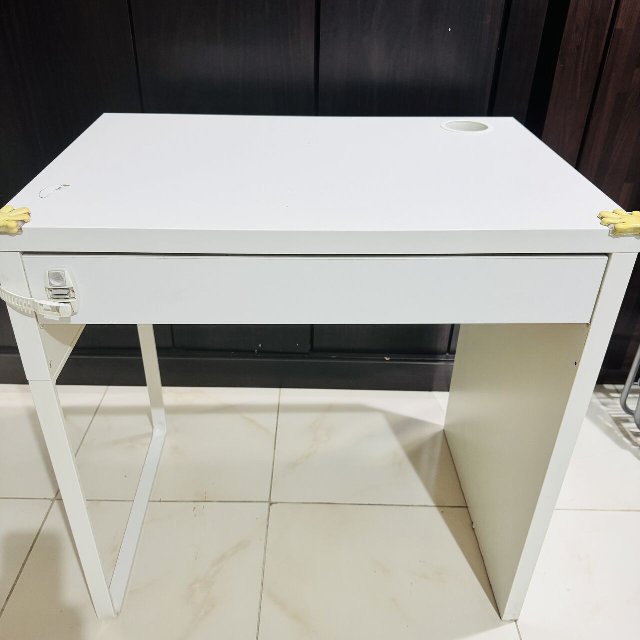 Jeddah, Household Items, SAR 100,  IKEA Computer Table