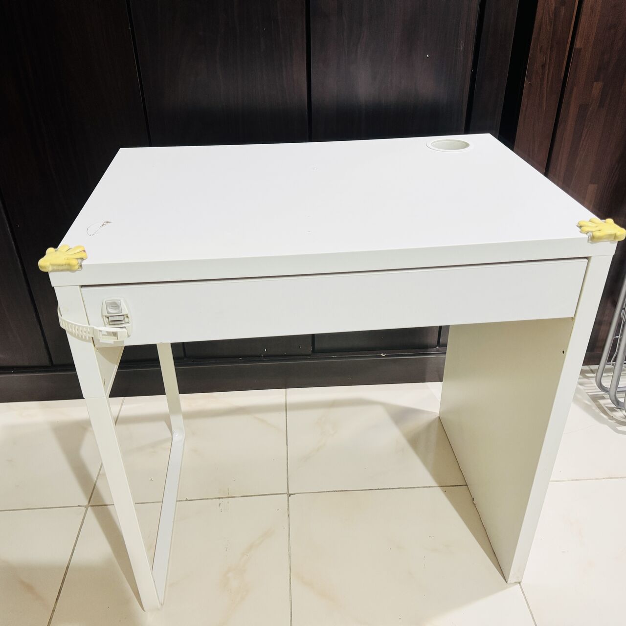 Jeddah, Household Items, SAR 100,  IKEA Computer Table