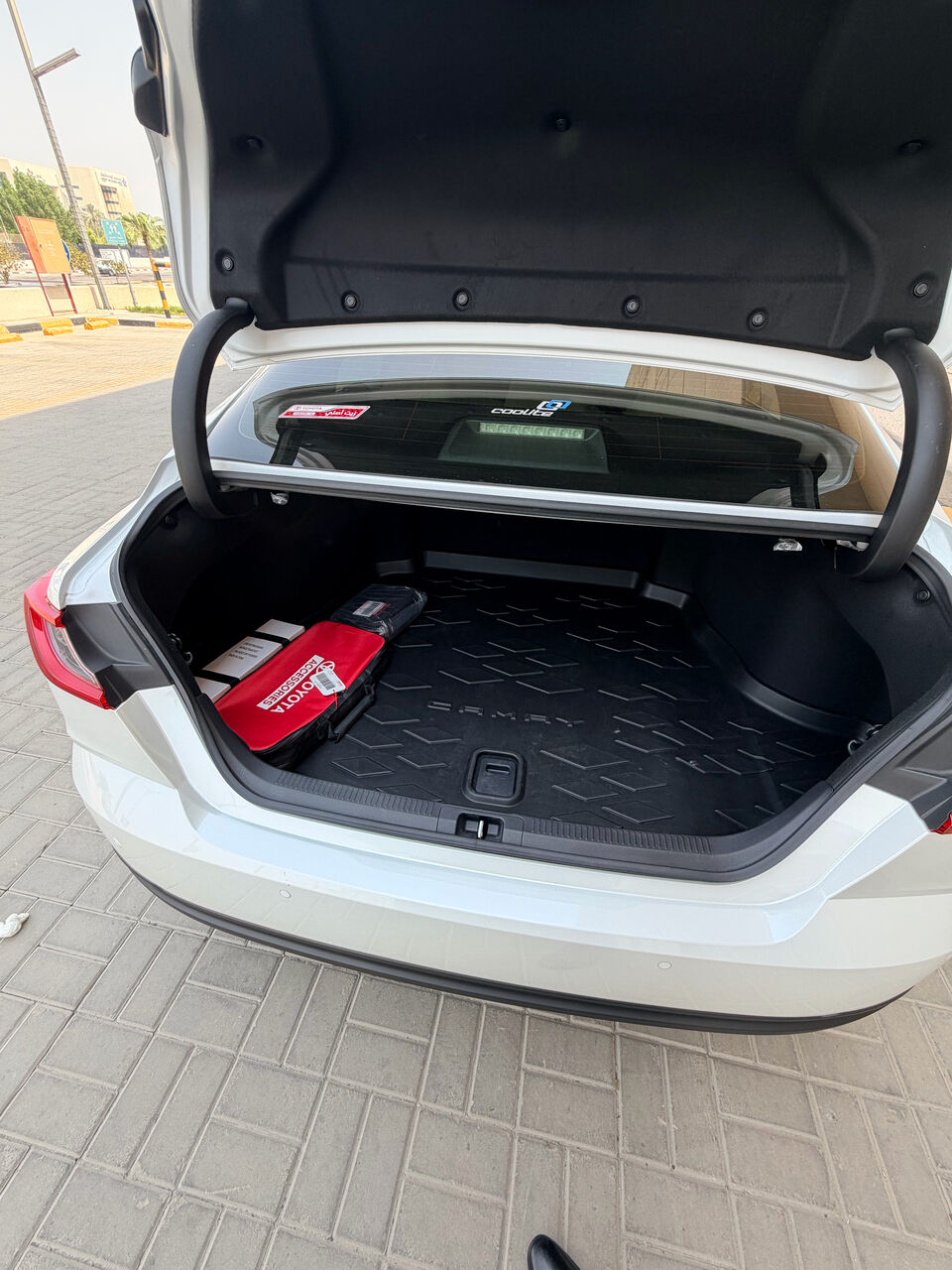 Khobar, Vehicles, Cars & Trucks , SAR 115000,  Toyota Camry,  2025,  Automatic,  15700 KM,    LE For Sale