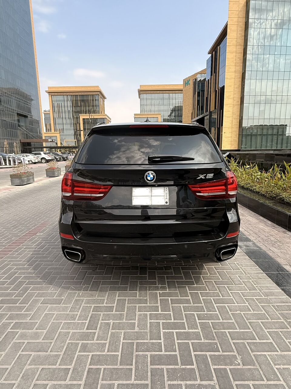 Riyadh, Vehicles, Cars & Trucks , SAR 1,  Bmw X5 M,  2014,  Automatic,  224000 KM,  Luxurious  Kit &ndash; Super Clean &ndash; Excellent Condition