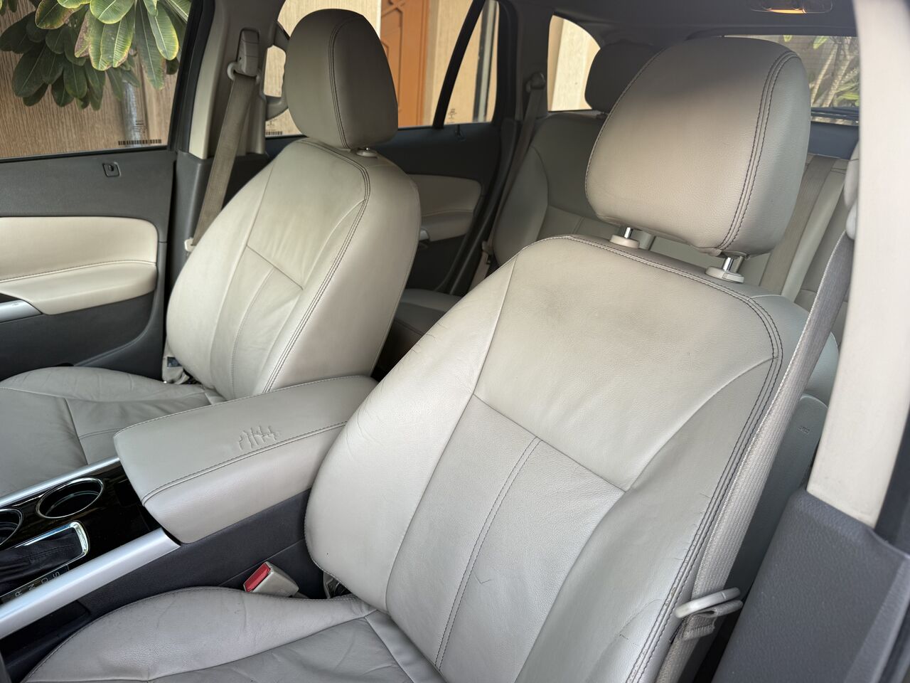 Riyadh, Vehicles, Cars & Trucks , SAR 27000,  Ford Edge Full Options 2013,  2013,  Automatic,  251000 KM,   , 27000