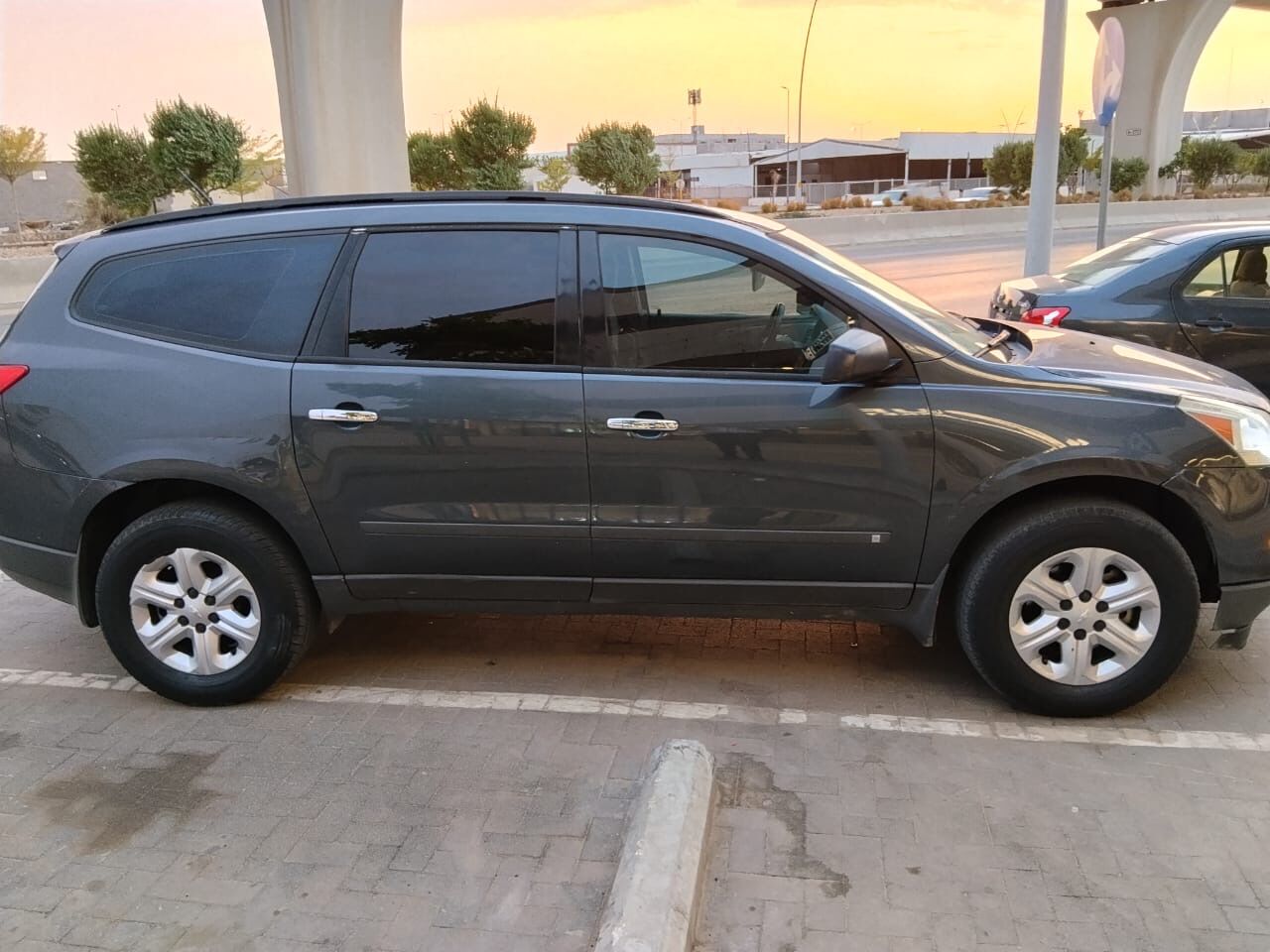 Riyadh, Vehicles, Cars & Trucks , SAR 11000,  Chevrolet Traverse,  2012,  Automatic,  250000 KM,
