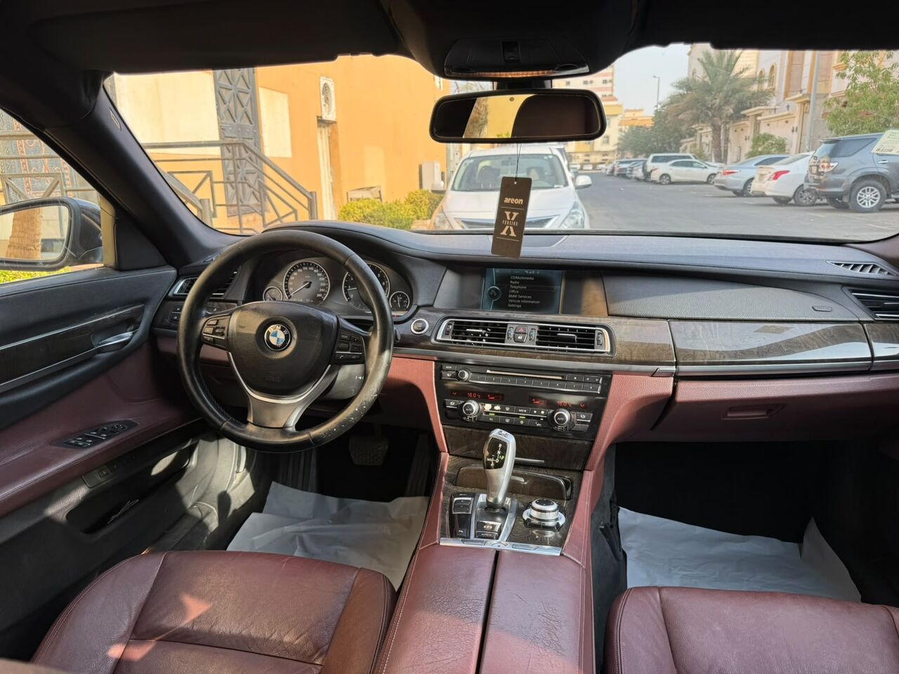 Jeddah, Vehicles, Cars & Trucks , SAR 30000,  Bmw 7 Series,  2012,  Automatic,  189000 KM,   Six Cylinders No Accidents