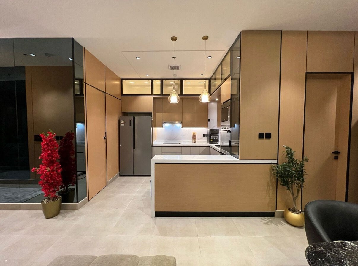 Riyadh, Apartments, Flats, Houses & Villas, SAR 120000/year,  2 BR,  Luxury Fully Furnished Ground-Floor Apartment With A Private Courtyard For Rent &ndash; Khawalid