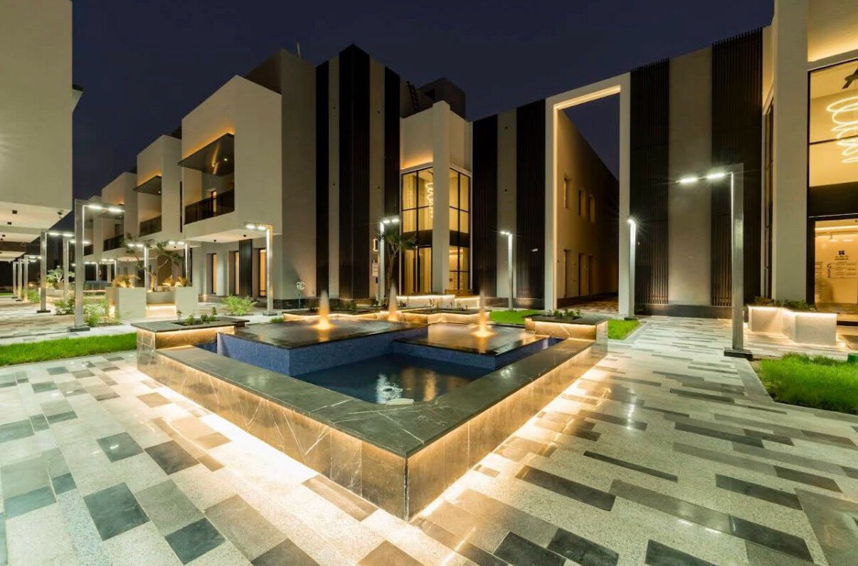 Riyadh, Apartments, Flats, Houses & Villas, SAR 120000/year,  2 BR,  Luxury Fully Furnished Ground-Floor Apartment With A Private Courtyard For Rent &ndash; Khawalid