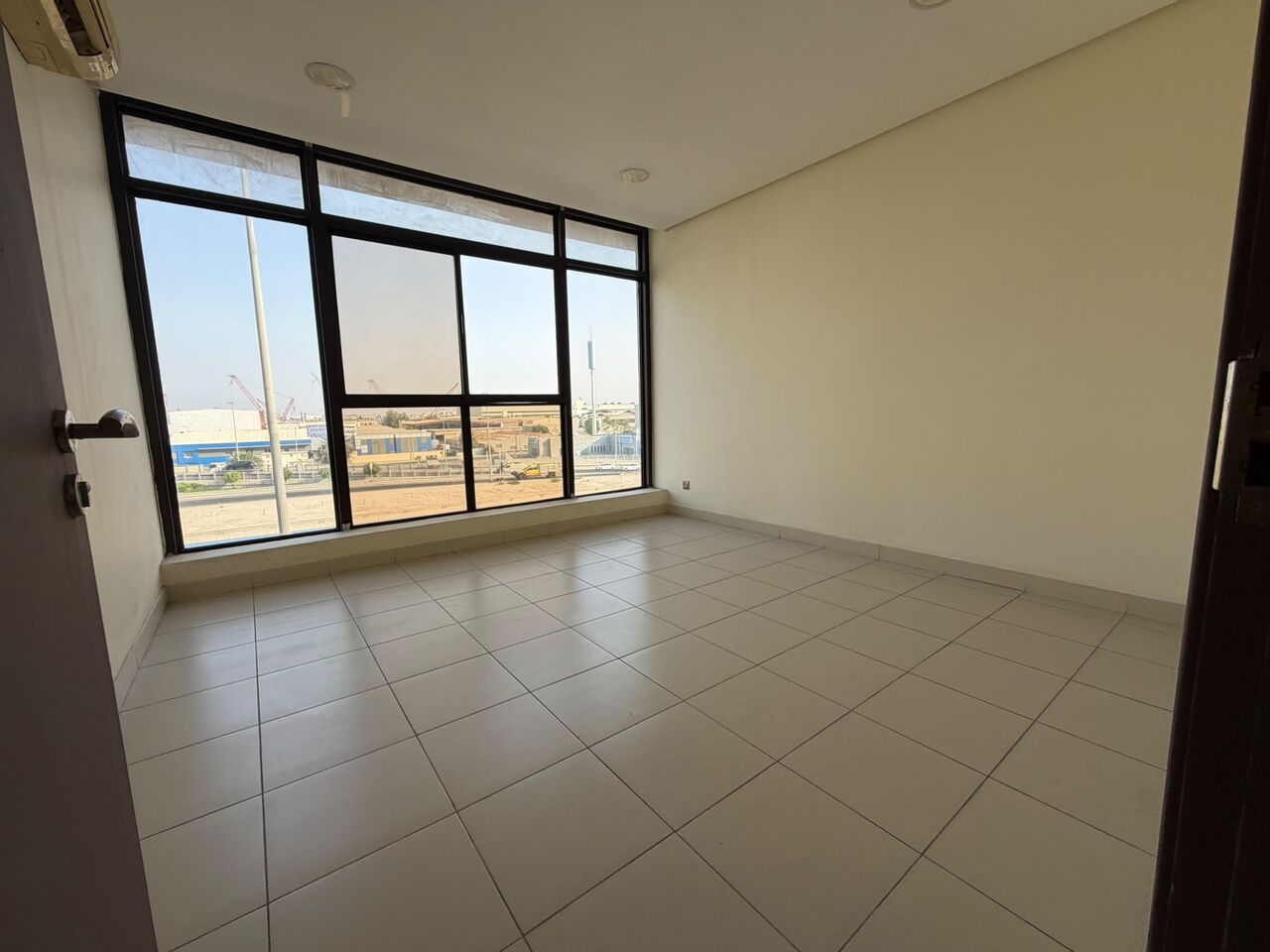 Umm Al Hassam, Apartments, Flats, Houses & Villas, BHD 275/month,  Furnished,  3 BR,  Ventilated Spacious 3BR Semi-Furnished Apartment For Rent In Um Al Hassam