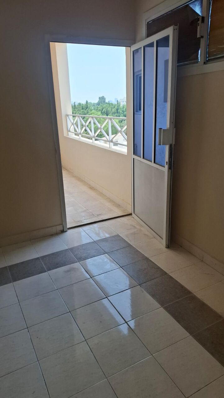 Manama, Apartments, Flats, Houses & Villas, BHD 160/month,  2 Bedroom Flat-2bathroom Attached-hall-kitchen, 1 Balconey-lift, Security