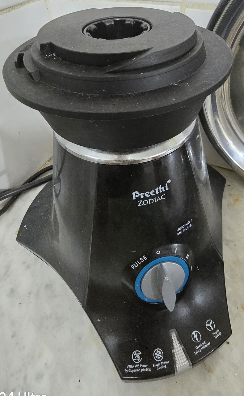 Hofuf, Appliances, SAR 350,  Preethi Zodiac MG-218 Mixer Grinder