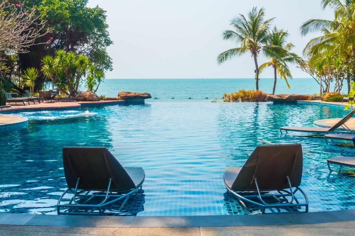 Mumbai, Cleaning, Swimming Pool Builders Near Me
