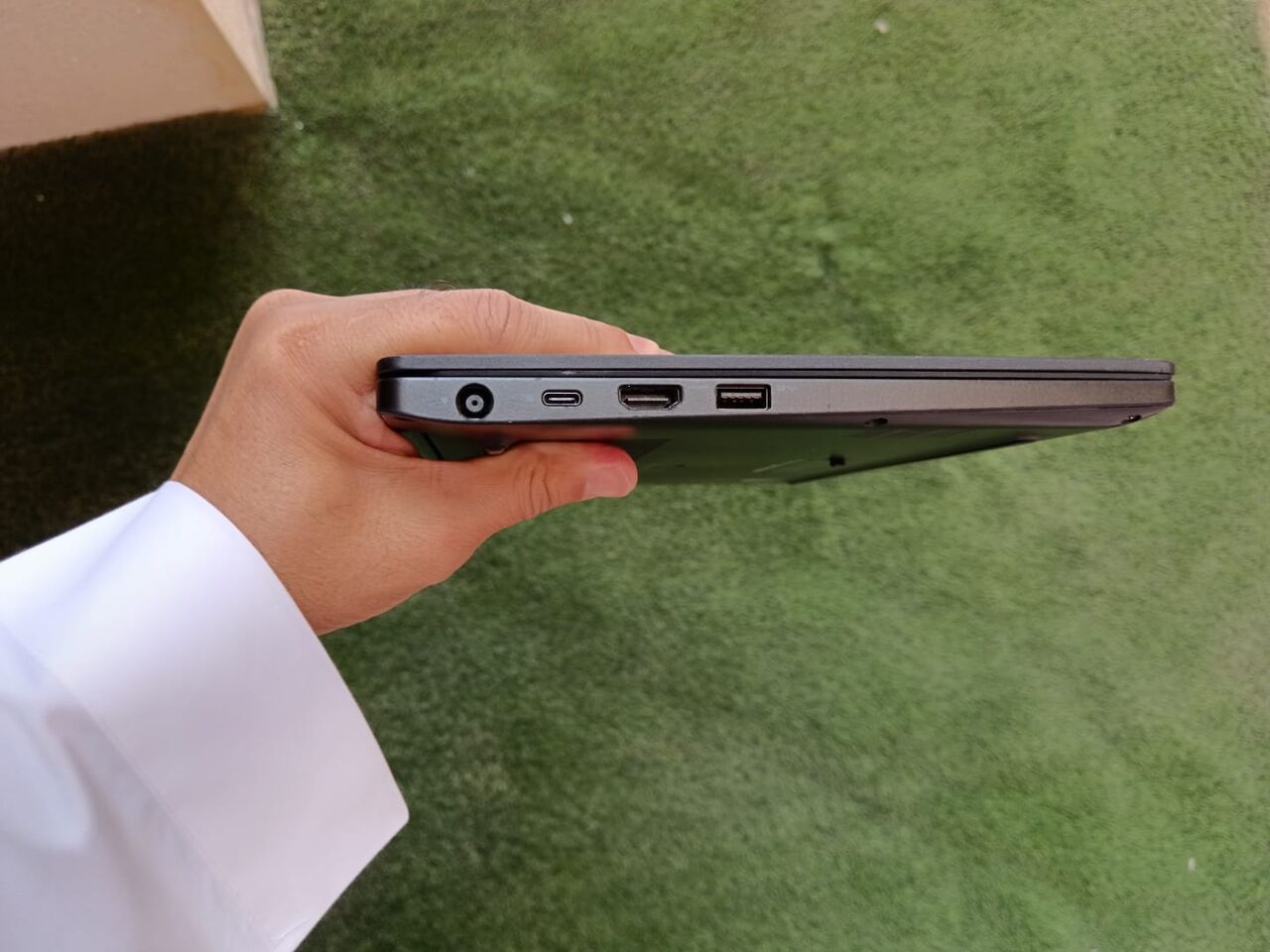 Riyadh, Computers, SAR 550,  Dell Latitude 7280 Slim Laptop | Core I5 (6th Gen) | 8GB RAM | 256GB SSD