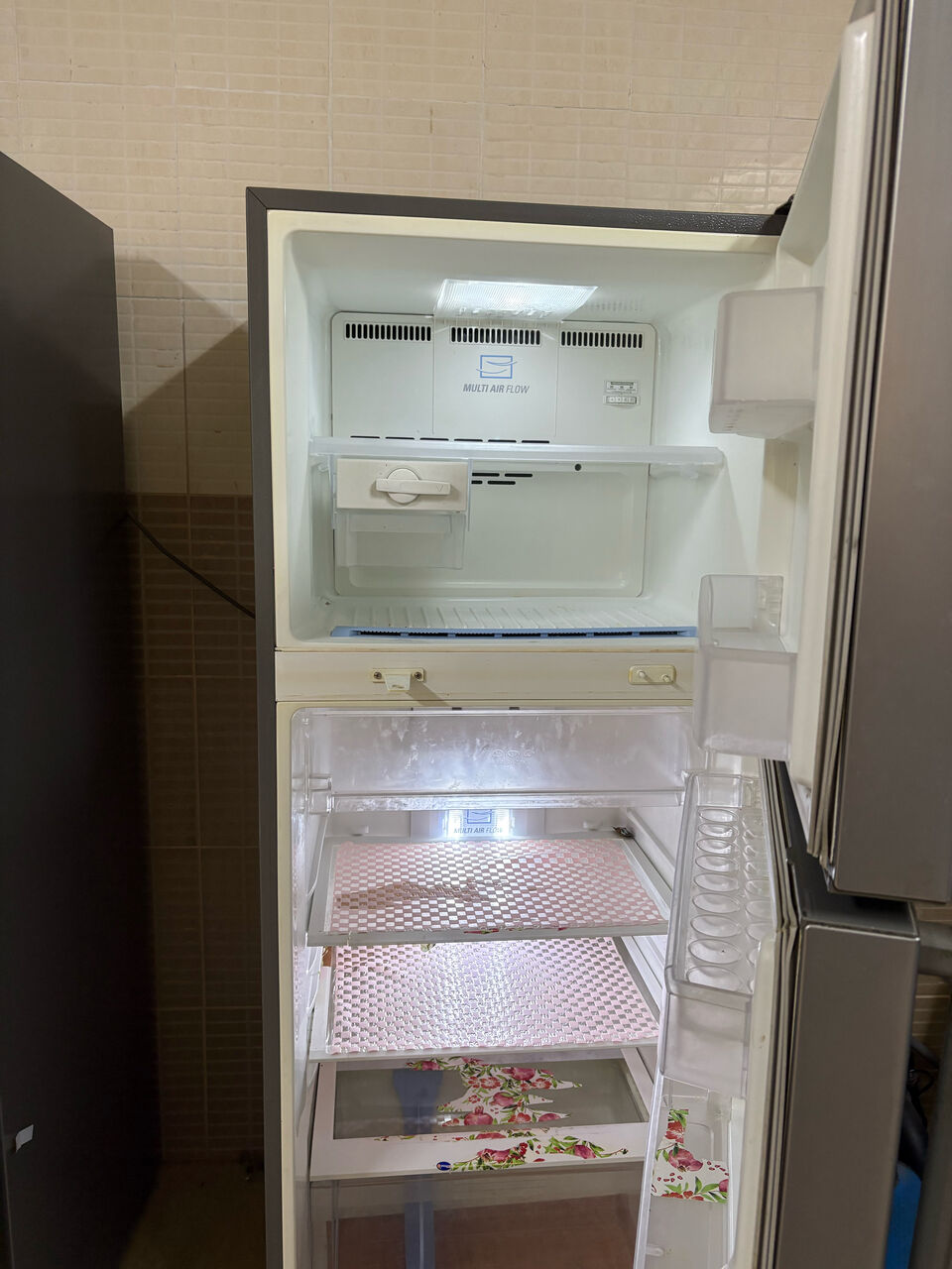 Al Jubail Al Balad, Appliances, SAR 1100,  Double Door LG Refrigerator For Sale!