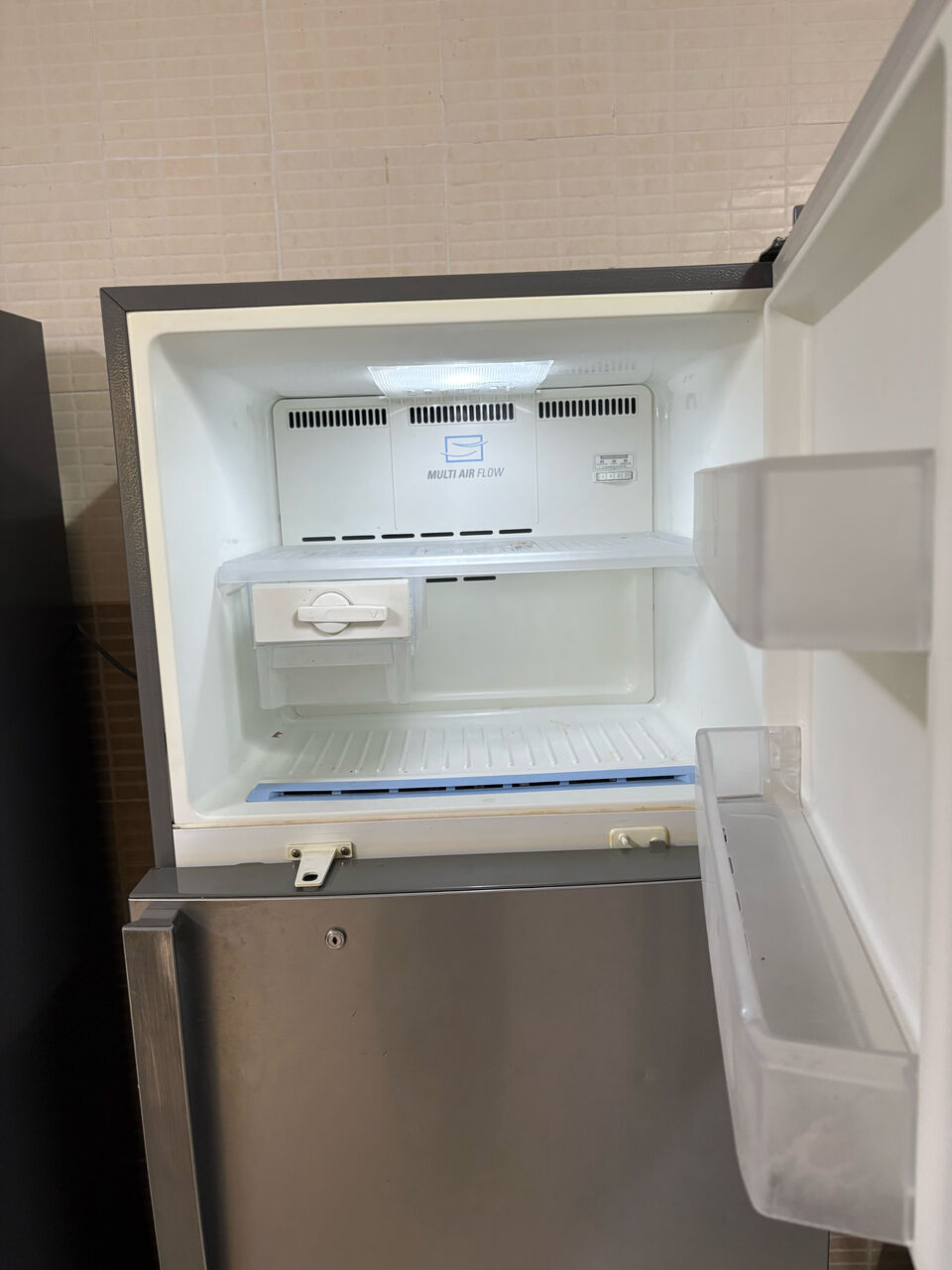 Al Jubail Al Balad, Appliances, SAR 1100,  Double Door LG Refrigerator For Sale!