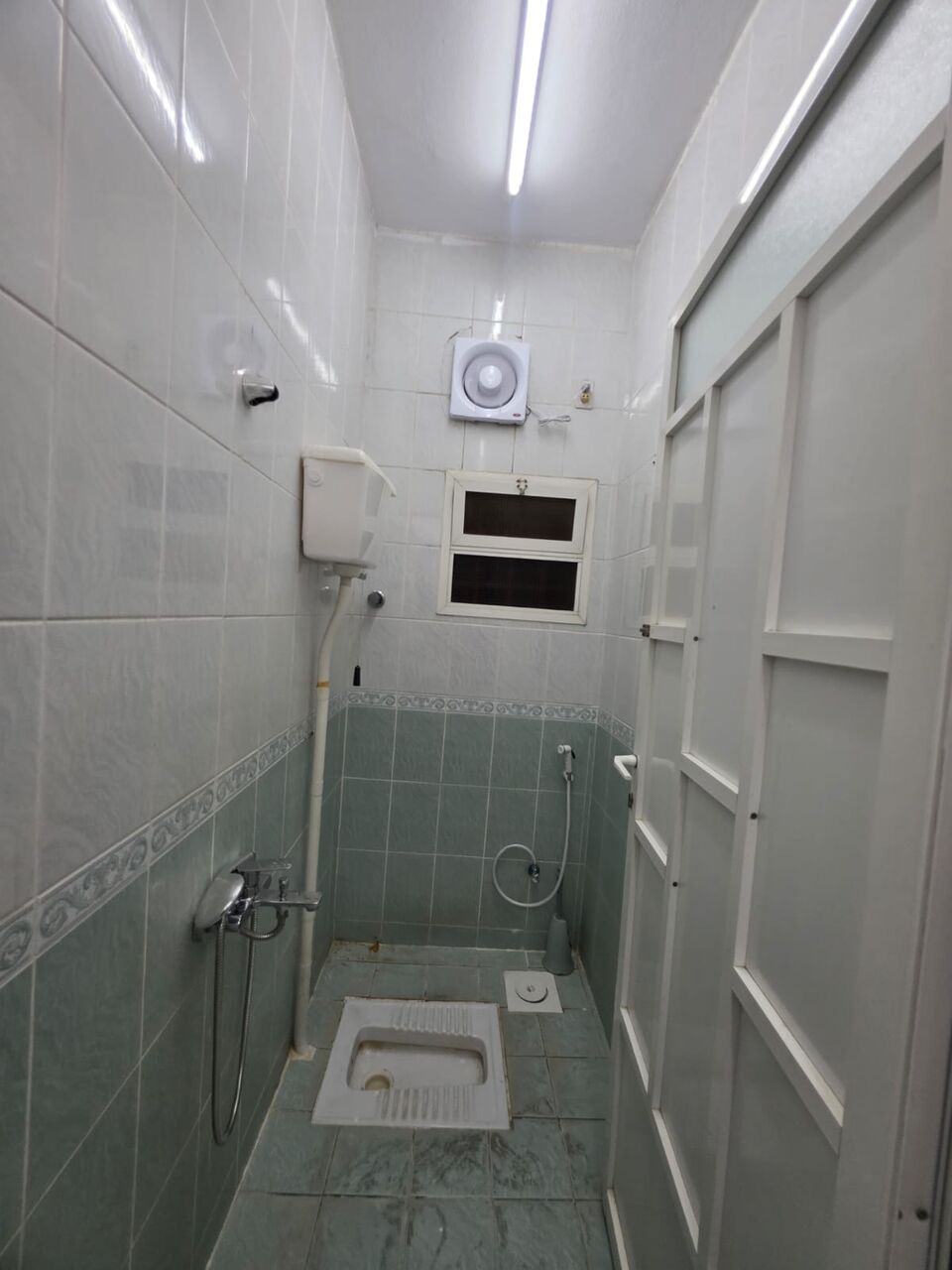 Khobar, Apartments, Flats, Houses & Villas, SAR 22600/year,  4 BR,  Consists Of:- 4 Bedrooms, A Living Room, 2 Bathrooms, And A Kitchen, Second Floor  Elevato