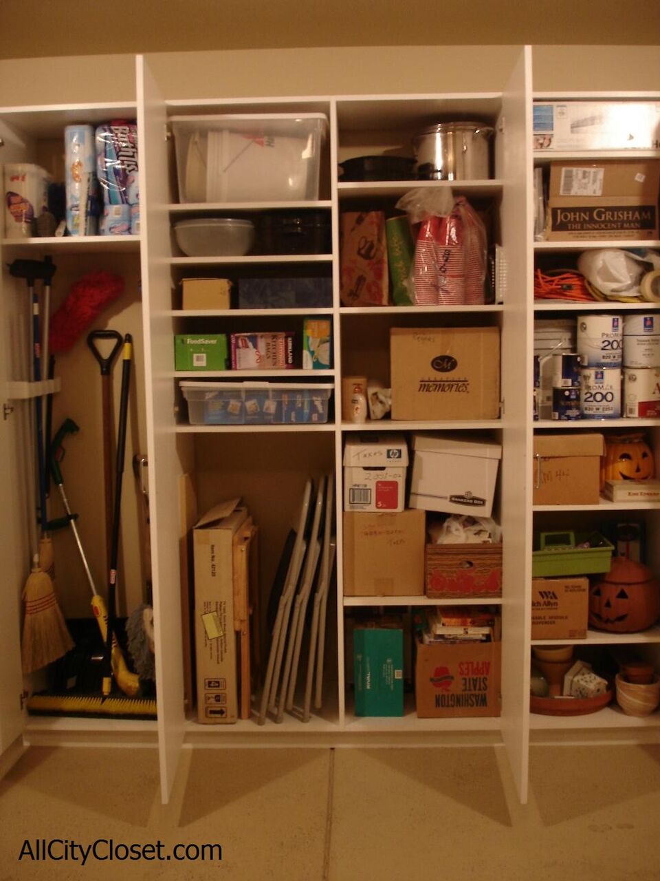 New York, Household, Tailored Wardrobe Storage For Local Homes