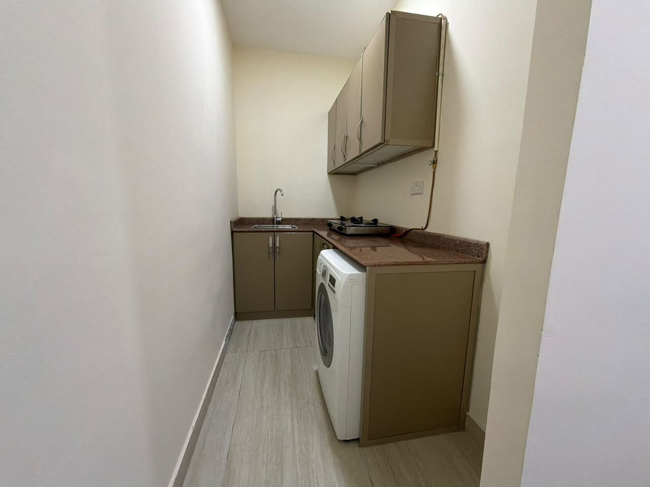 Hoora, Apartments, Flats, Houses & Villas, BHD 190/month,  Furnished,  Studio,  Apartment For Rent In Hoora Exhibition Road | Near BBK Bank | Unlimited WiFi