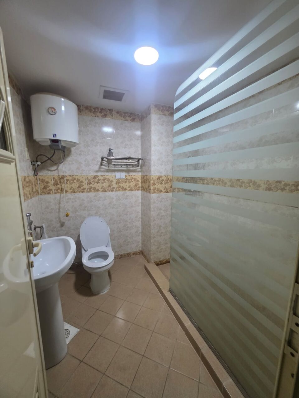 Khobar, Apartments, Flats, Houses & Villas, SAR 31800/year,  4 BR,  4 Bedrooms, A Hall, 3 Bathrooms, A Kitchen,with Air Conditioners And Elevator Available