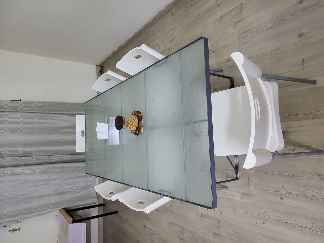 Riyadh, Furniture, SAR 600,  Dining Table With 6 Chairs