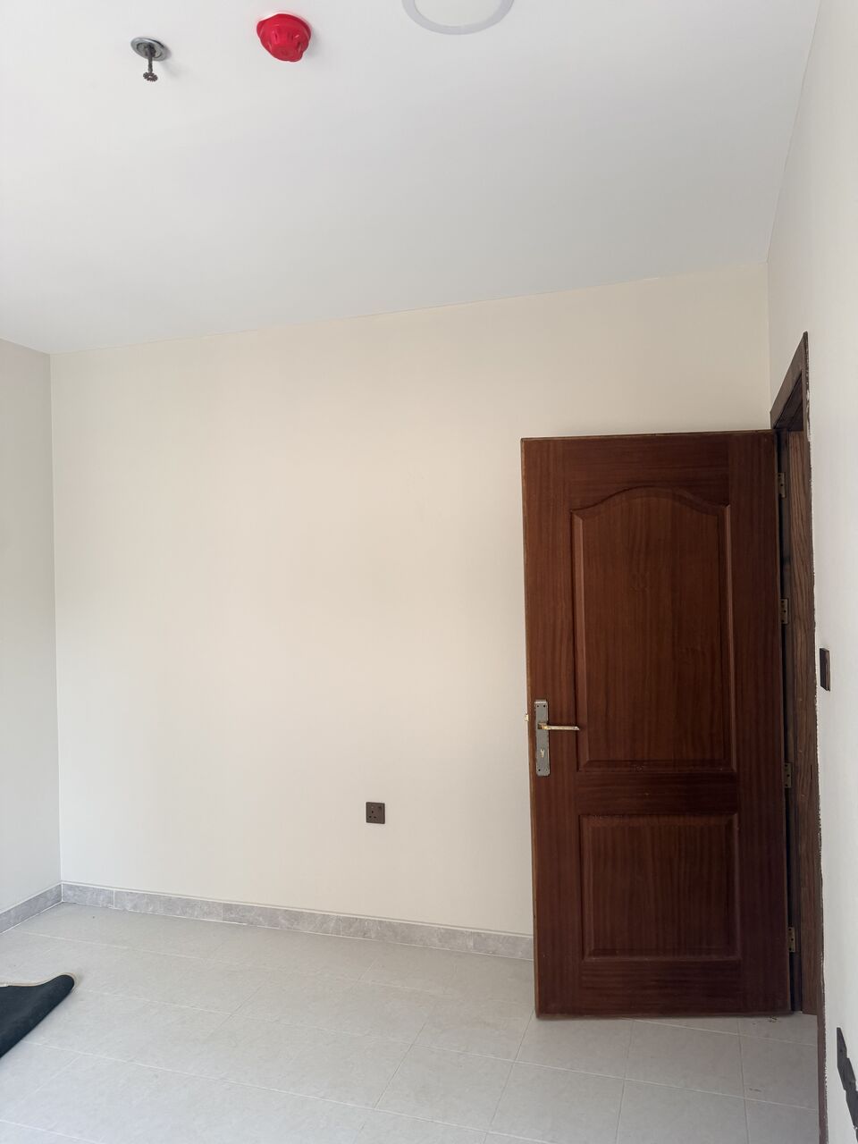 Jubail, Apartments, Flats, Houses & Villas, SAR 1500/month,  1 BR,  Room For Rent Beside Labor Ishara&ndash; New Building