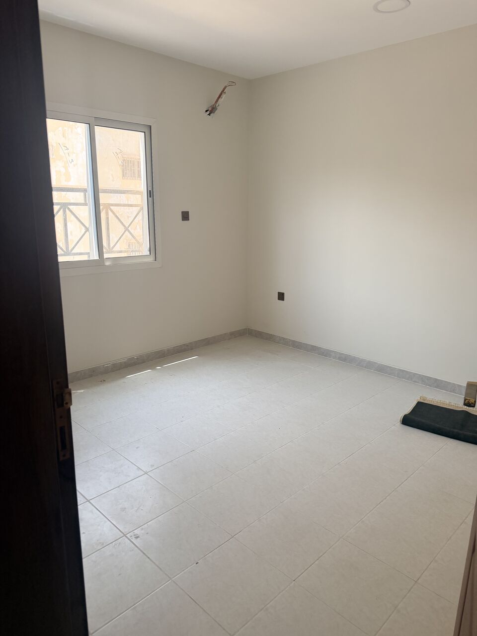 Jubail, Apartments, Flats, Houses & Villas, SAR 1500/month,  1 BR,  Room For Rent Beside Labor Ishara&ndash; New Building
