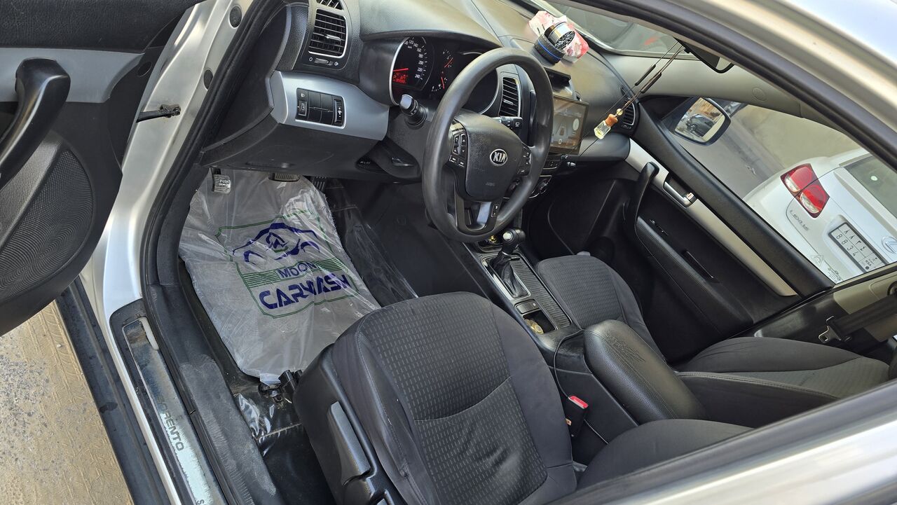 Jubail, Vehicles, Cars & Trucks , SAR 25000,  Kia Sorento,  2013,  Automatic,  380000 KM,